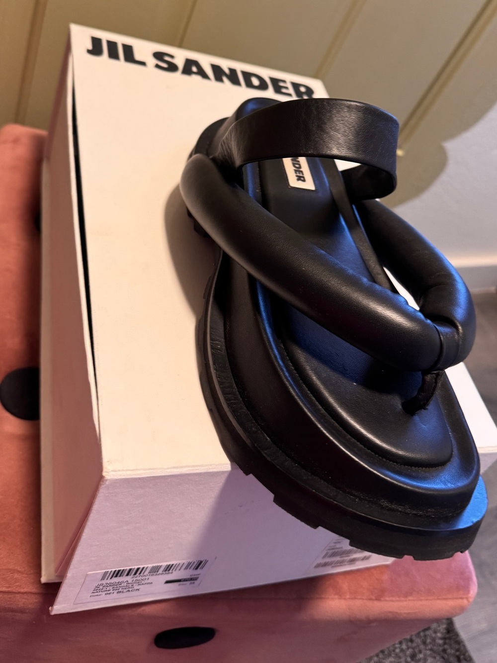 Jil Sander Puffy Napa Nature Thong Sandals Puffy Black Leather New in Box